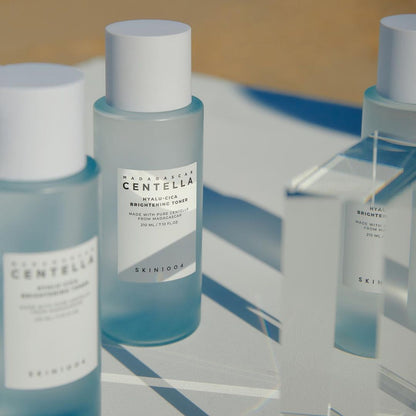 SKIN1004 Hydratačné tonikum s kyselinou hyalurónovou a pupočníkom ázijským (210 ml)