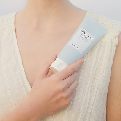SKIN1004 Gélová nočná maska s pupočníkom ázijským (100 ml)